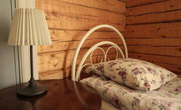 Фото номера Family Room with Shared Bathroom, downstairs Отели типа «постель и завтрак» Kolin Keidas г. Колинкюла 3