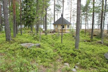 Фото номера Шале с 3 спальнями Шале Lake Cottage Jänisvaara г. Колинкюла 31