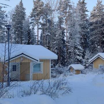 Фото номера Шале с 3 спальнями Шале Lake Cottage Jänisvaara г. Колинкюла 53