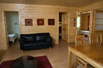 Фото номера Шале с 3 спальнями Шале Lake Cottage Jänisvaara г. Колинкюла 33
